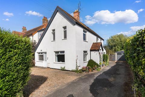 5 bedroom detached house for sale, Cheltenham Road, Evesham WR11