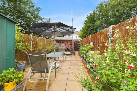 81 Barnsole Road, Gillingham, ME7 4DX