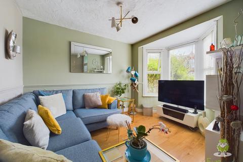 81 Barnsole Road, Gillingham, ME7 4DX