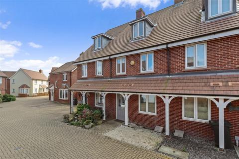 3 bedroom terraced house for sale, Hawksley Crescent, Hailsham