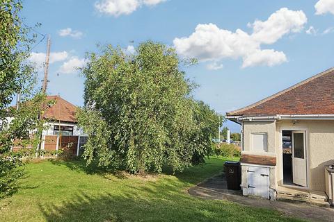 2 bedroom detached bungalow for sale, Towyn Road, Towyn, Abergele, LL22 9ER