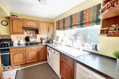 3 bedroom detached house for sale, James Court, Welton