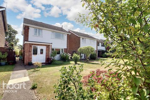 3 bedroom detached house for sale, James Court, Welton