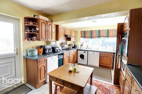 3 bedroom detached house for sale, James Court, Welton