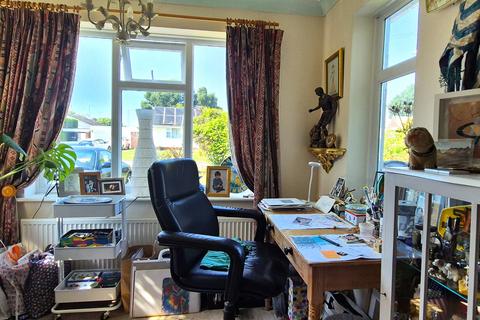 16 Cerne Close, North Baddesley, Southampton, SO52 9GX