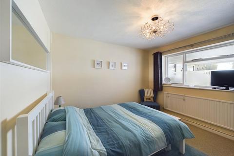 3 Cherrill Gardens, Bude, EX23 8SL