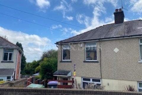 2 bedroom semi-detached house for sale, Dingle Road, Cwmfields, Pontypool . NP4 5LA