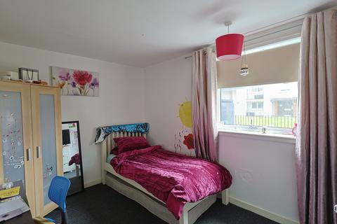 Flat 0/2, 35 Hillington Quadrant, Glasgow, G52 2AG