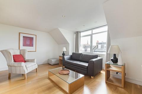 1 bedroom flat for sale, Beaufort Street, London, SW3.