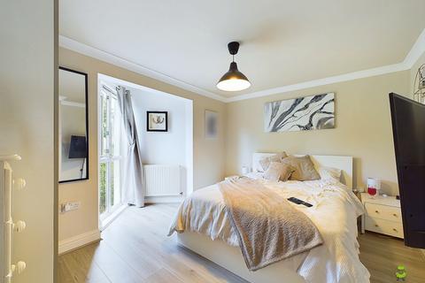 69 Ruskin Road, Belvedere, DA17 5BF