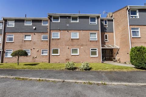 2 bedroom flat for sale, Newbold Back Lane, Chesterfield