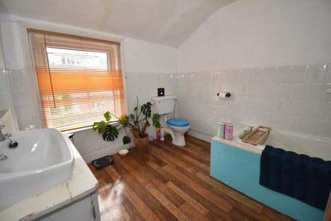 7 Rosebery Road, Exeter, EX4 6LT