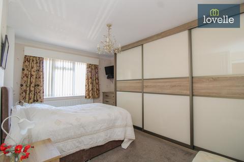 16 Longfield Road, Grimsby, DN34 5SB