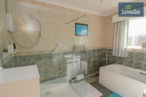 16 Longfield Road, Grimsby, DN34 5SB