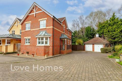 4 bedroom detached house for sale, Goodwood Close, Clophill