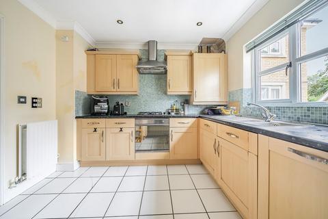 2 bedroom apartment for sale, Waglands Garden, Buckingham, Buckinghamshire