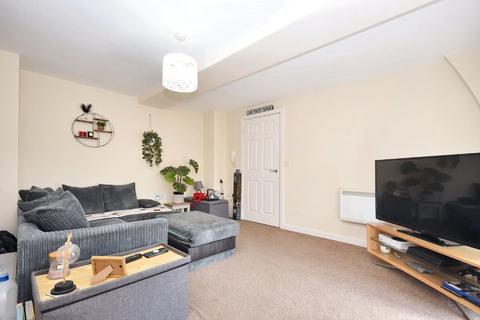 Apartment 11, The Old Chapel Grove Road, Wakefield, WF1 1UW