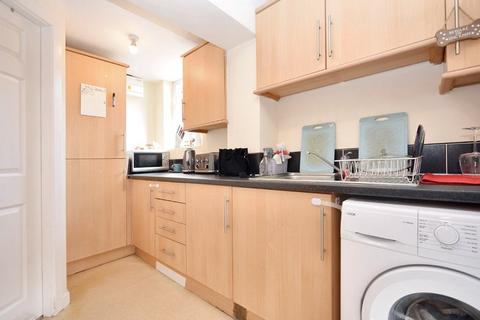 Apartment 11, The Old Chapel Grove Road, Wakefield, WF1 1UW