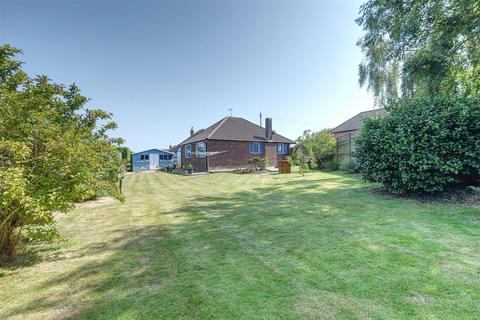 12 Gibb Close, Bexhill-on-sea, TN40 2PN