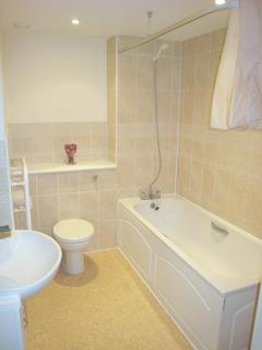 2 bedroom flat to rent, West Street, Sheffield S1