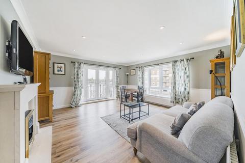 2 bedroom flat for sale, Rotherhithe Street, Surrey Quays