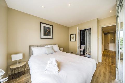 2 bedroom flat for sale, Rotherhithe Street, Surrey Quays