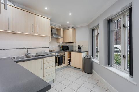 2 bedroom apartment for sale, Rosemead Gardens, Crawley RH10