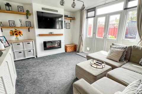 15 Haslam Crescent, Sheffield, S8 7GT
