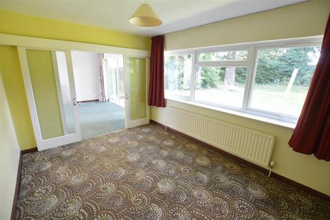 4 bedroom detached house to rent, 13 Kneeton Park, Middleton Tyas