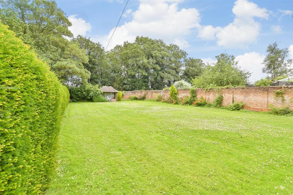 Communal Gardens