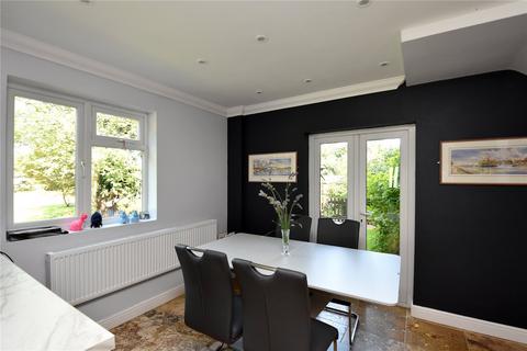 Parkside Main Road, Woolverstone, Ipswich, IP9 1AR