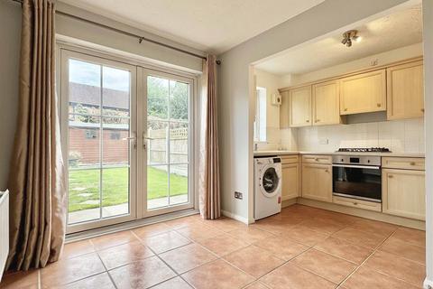 2 bedroom terraced house for sale, Cuckoo Way, Great Notley, Braintree