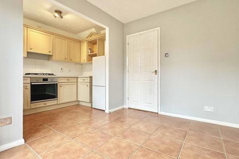 10 Cuckoo Way, Great Notley, Braintree, CM77 7YG