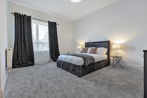 2 bedroom apartment for sale, Southend Lane, London