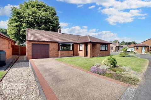 2 bedroom detached bungalow for sale, Rectory Close, Binbrook