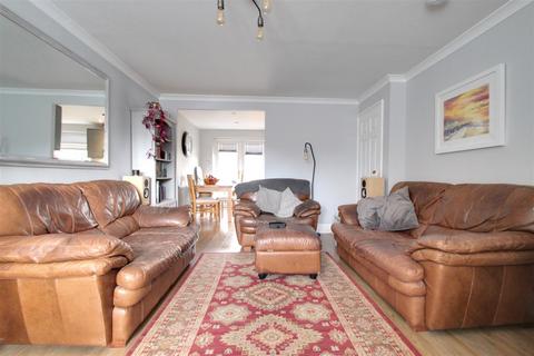 3 bedroom end of terrace house for sale, Church Green, Shoreham-By-Sea