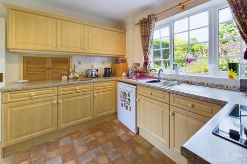 4 bedroom detached house for sale, Woodcroft Drive, Eastbourne