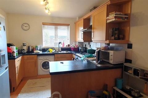 1 bedroom apartment for sale, Pheonix Court, Chertsey Road, Feltham