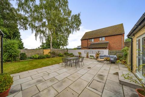 4 bedroom semi-detached house for sale, Merton,  Oxfordshire,  OX25