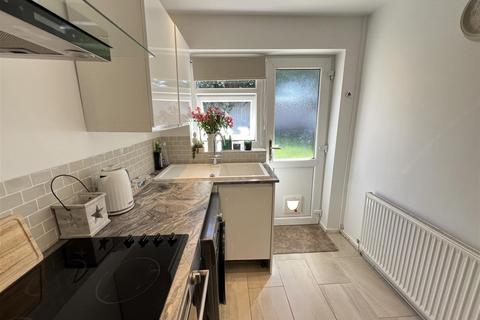 40 Far Meadow Lane, Wirral, CH61 4XW