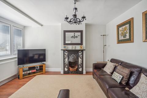 3 bedroom terraced house for sale, Orchard Grove, Gerrards Cross SL9