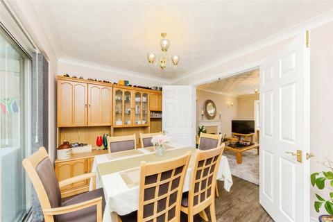 1 Abbotsbury Close, Wistaston, Crewe, CW2 6XD