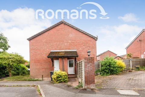 29 Mccartney Walk, Basingstoke, RG22 4NZ