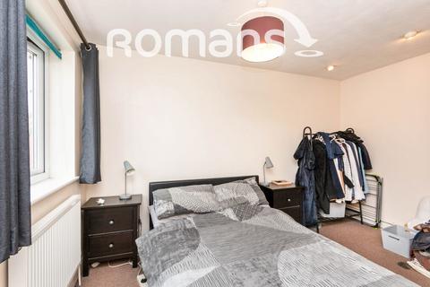 29 Mccartney Walk, Basingstoke, RG22 4NZ