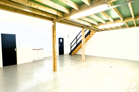 Industrial unit to rent, Camden Road, London N7