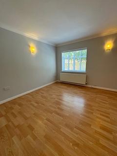 2 bedroom apartment to rent, North Street, Tunbridge Wells TN2