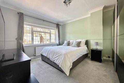 7 Hillside Close, Billericay, CM11 2BY