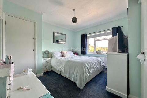 7 Hillside Close, Billericay, CM11 2BY