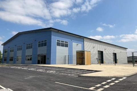 Industrial unit to rent, Unit 716, Birchwood Park, Eddington Way, Birchwood Park, Warrington, WA3 6NJ