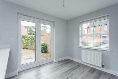 47 Longbridge Drive, Easingwold, York, YO61 3FH